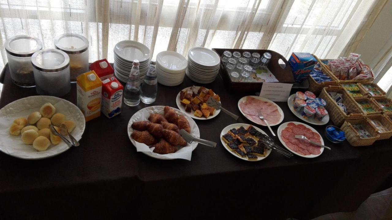 Hotel Enrica 체르비아 외부 사진